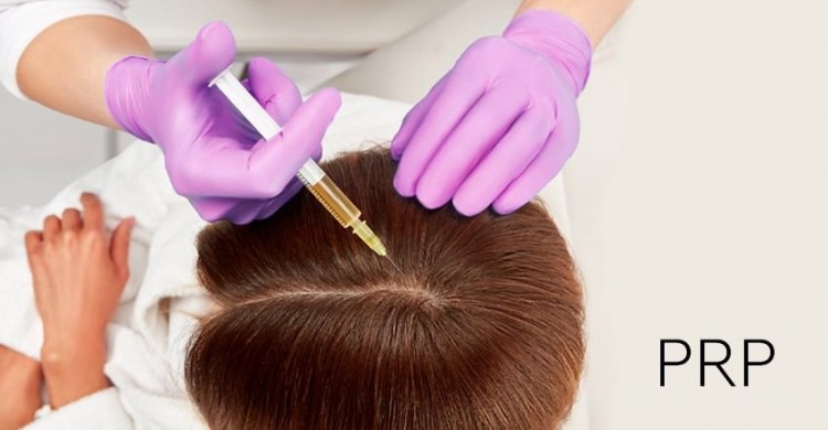 NOVINKA: Vlasová plazmaterapie krevní plazmou. Přelomová léčba vypadávání vlasů. Tato stimulační metoda obnoví hustotu vaší hřívy. Výsledky již za 3 měsíce. Nejlepší cena v ČR!